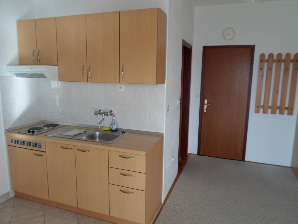 Apartments Branko Нин Стая снимка