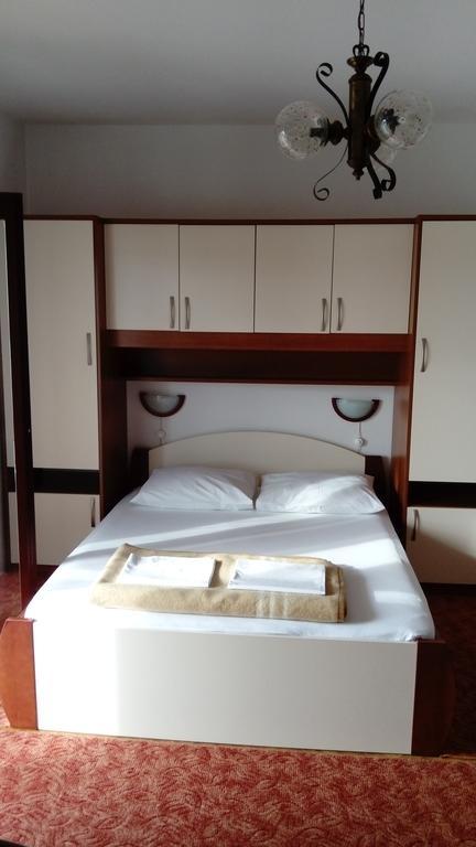 Apartments Branko Нин Екстериор снимка