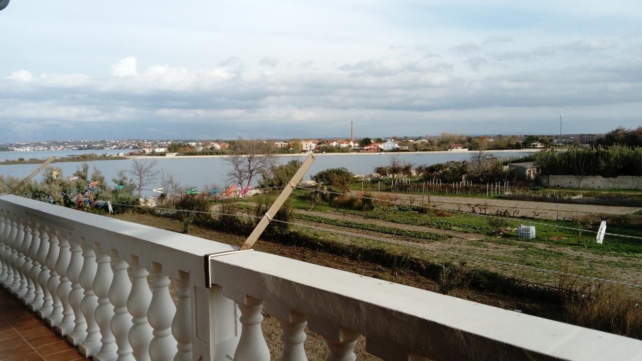 Apartments Branko Нин Екстериор снимка